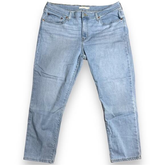 Levi's Denim - Levi’s Women’s Boyfriend Relaxed Fit Jeans, Light Wash Blue, Size 33/27